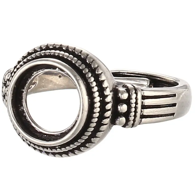 Vintage Distressed Ring Holder for Women's Fashion - Image 13