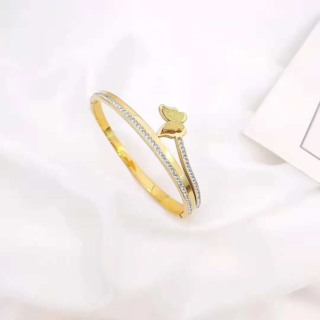 Titanium Bracelet with Diamond Set for Women - Image 21
