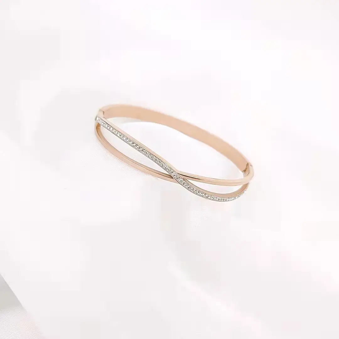 Titanium Bracelet with Diamond Set for Women - Image 23