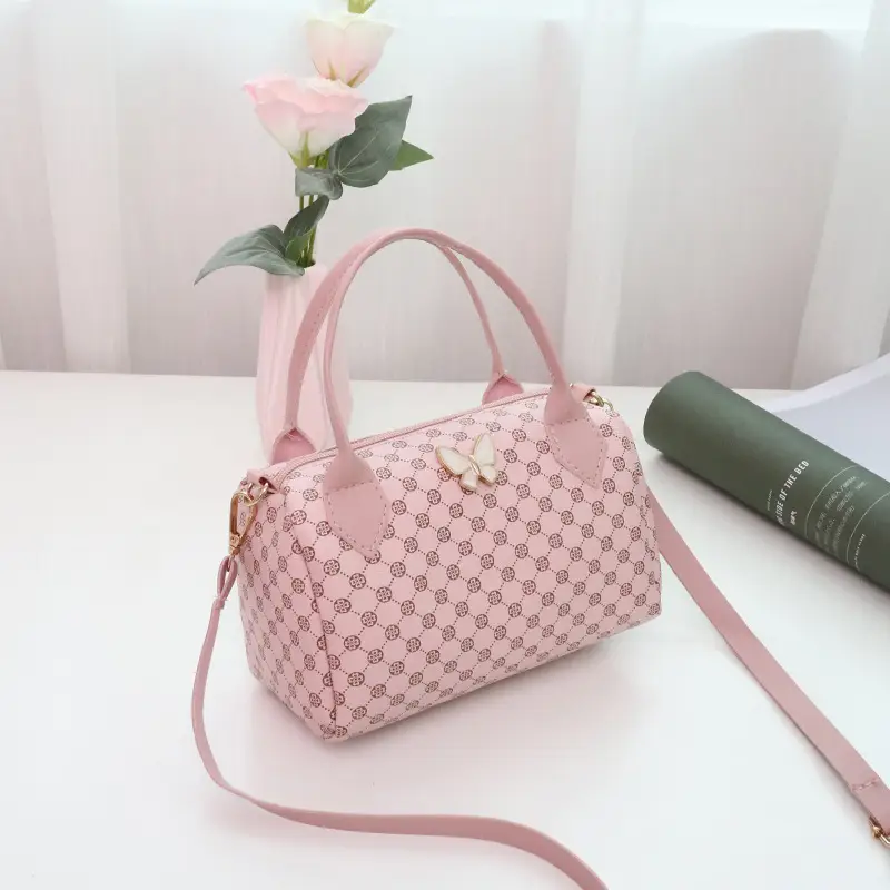 Women's Butterfly Print Handbag with Chain Strap - Image 3