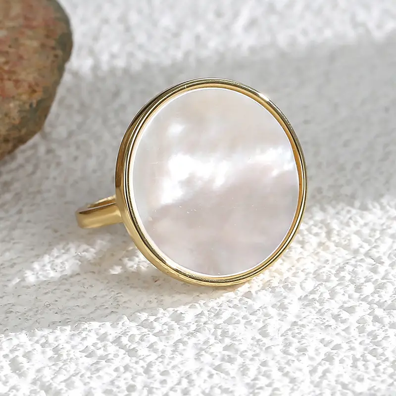 Retro Shell Round Gold Ring for Women - Image 7