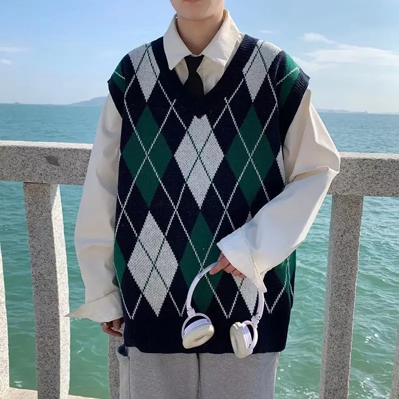 Japanese Style Knitted Vest Men's Sleeveless Outer Wear - Image 13
