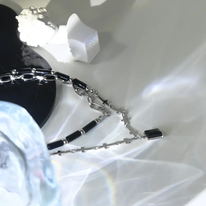 2025 Unisex Black Gemstone Double Layer Zircon Necklace Clavicle - Image 4