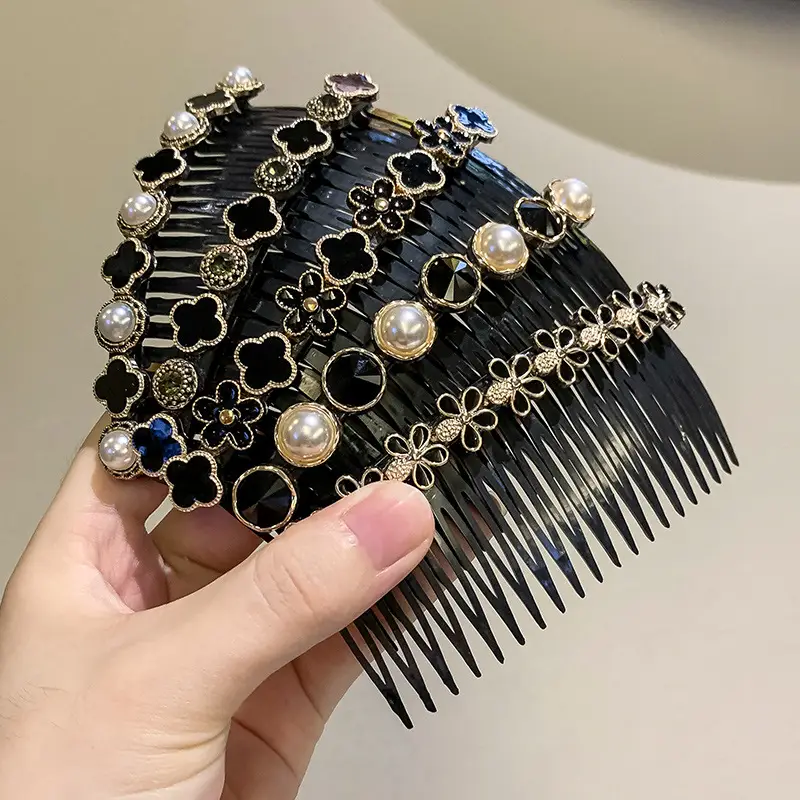 Pearl Hair Comb with Gold Plated Design - Image 16