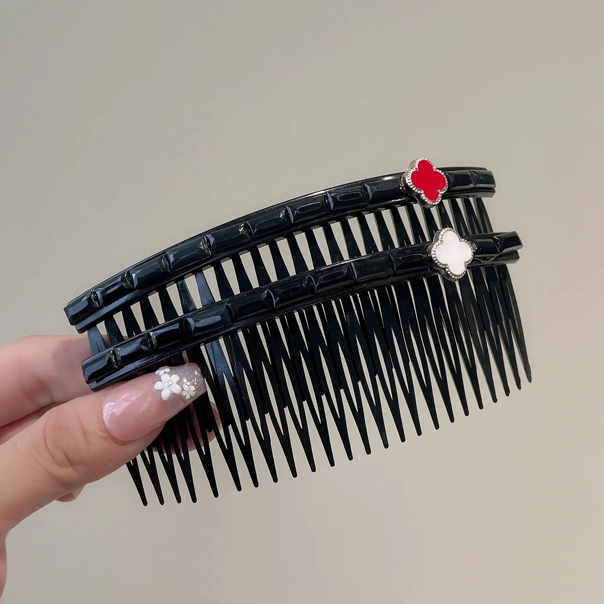 Pearl Hair Comb with Gold Plated Design - Image 13