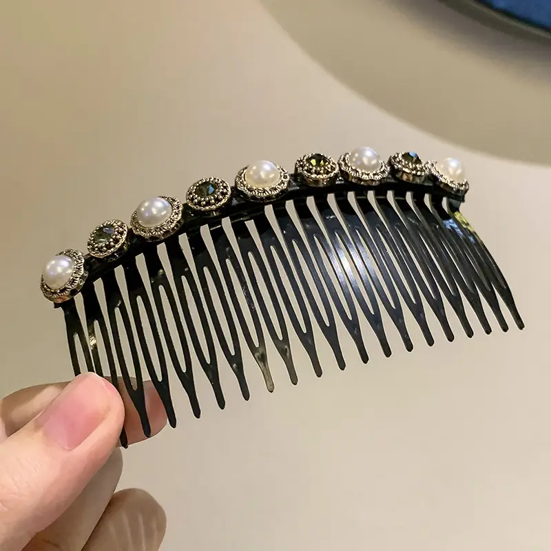 Pearl Hair Comb with Gold Plated Design - Image 8