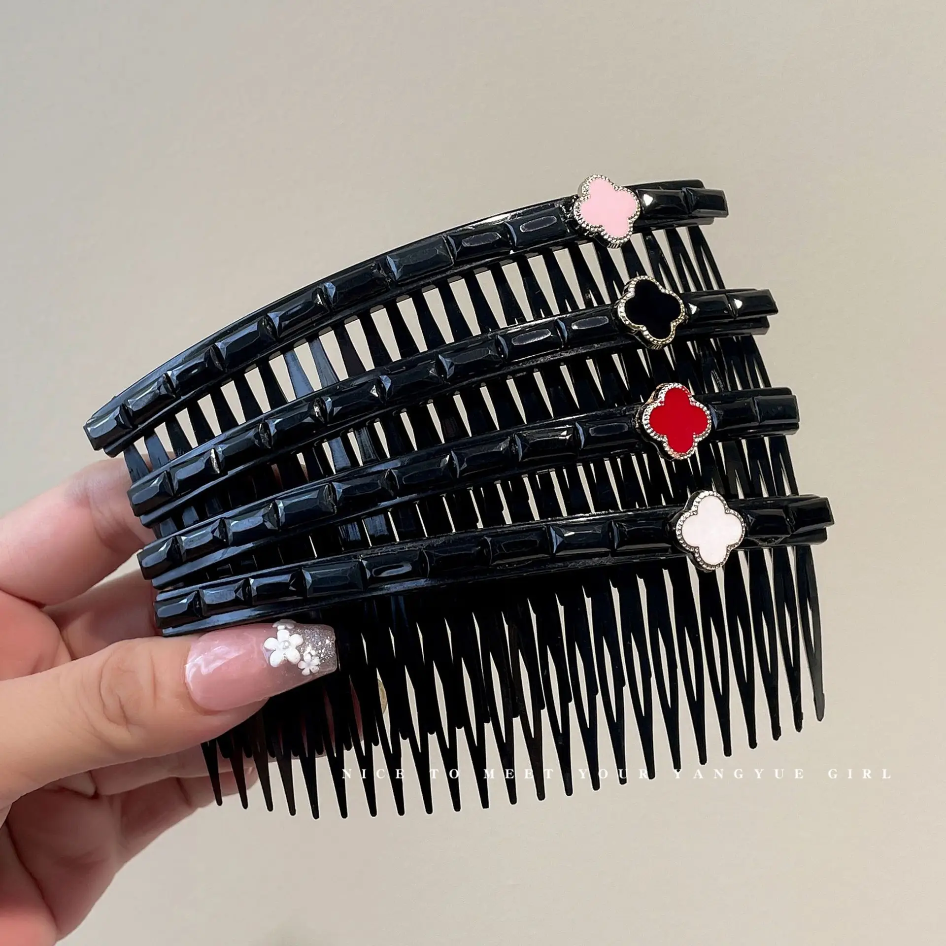 Pearl Hair Comb with Gold Plated Design - Image 9