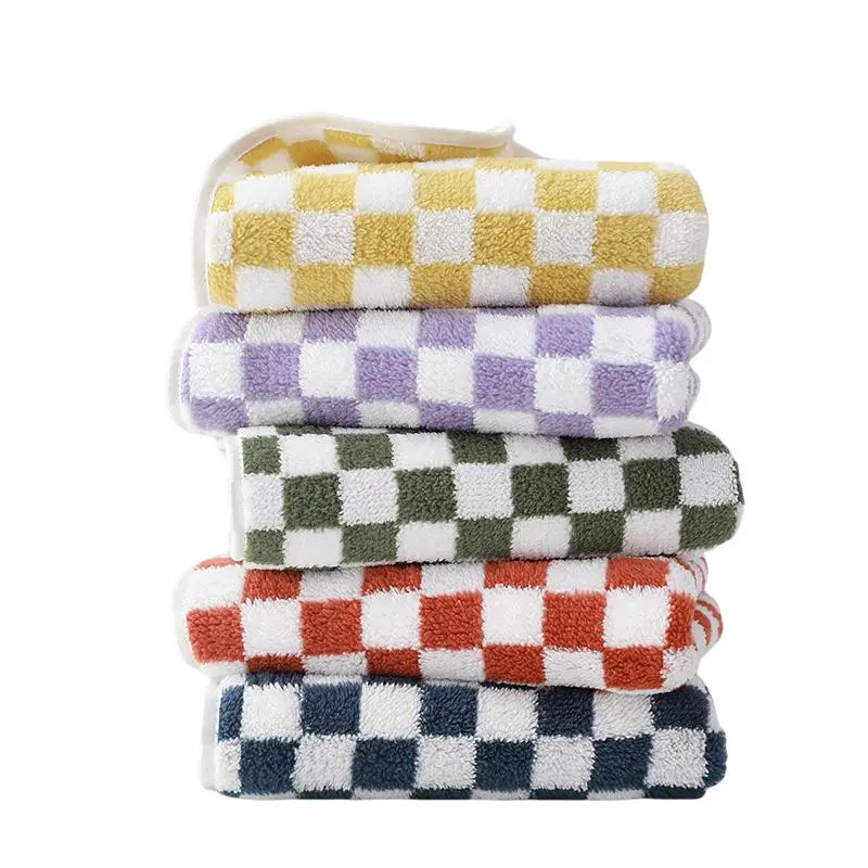 Coral Fleece Checkerboard Bath Towel Large Soft Absorbent - Image 10