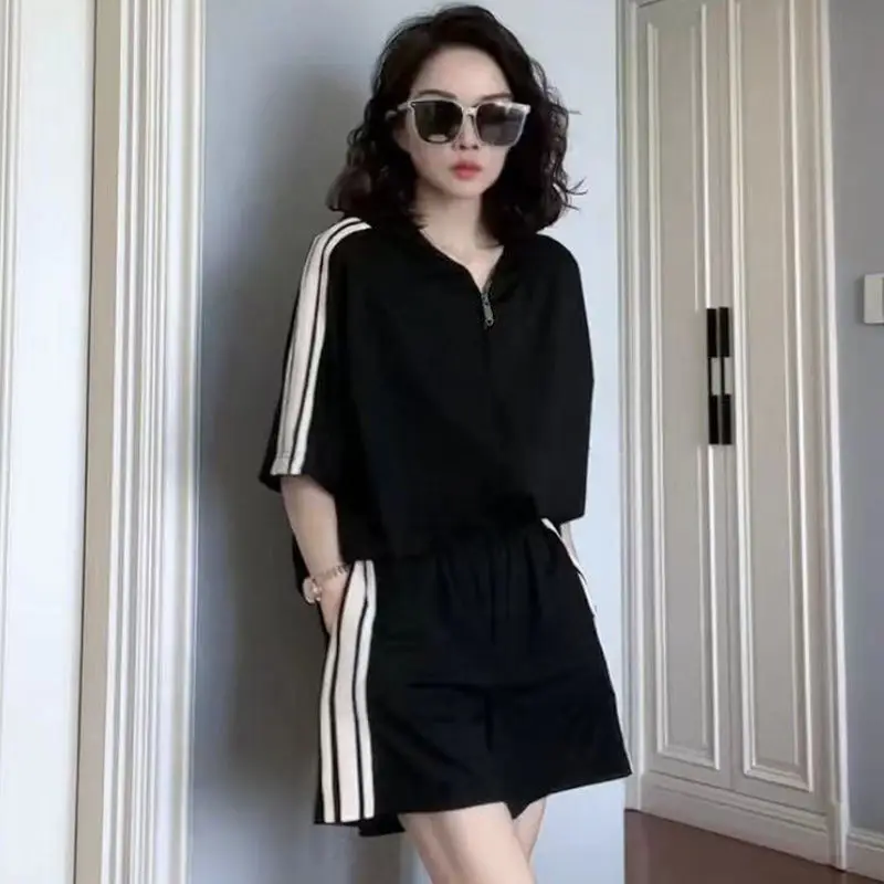Women 2-Piece Black Striped Sports Suit Summer - Image 3