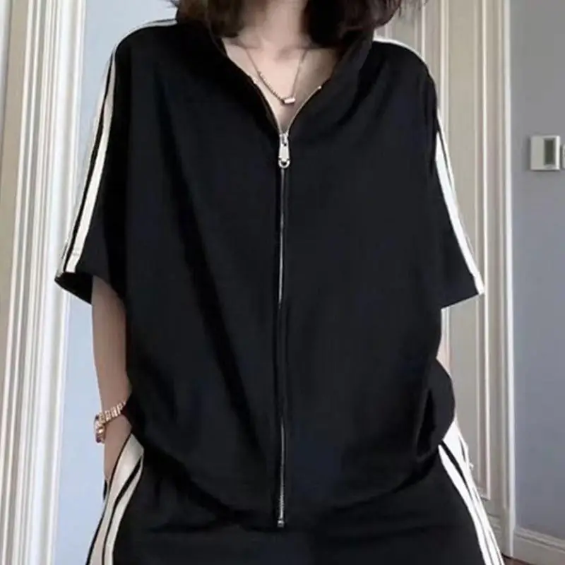 Women 2-Piece Black Striped Sports Suit Summer - Image 4