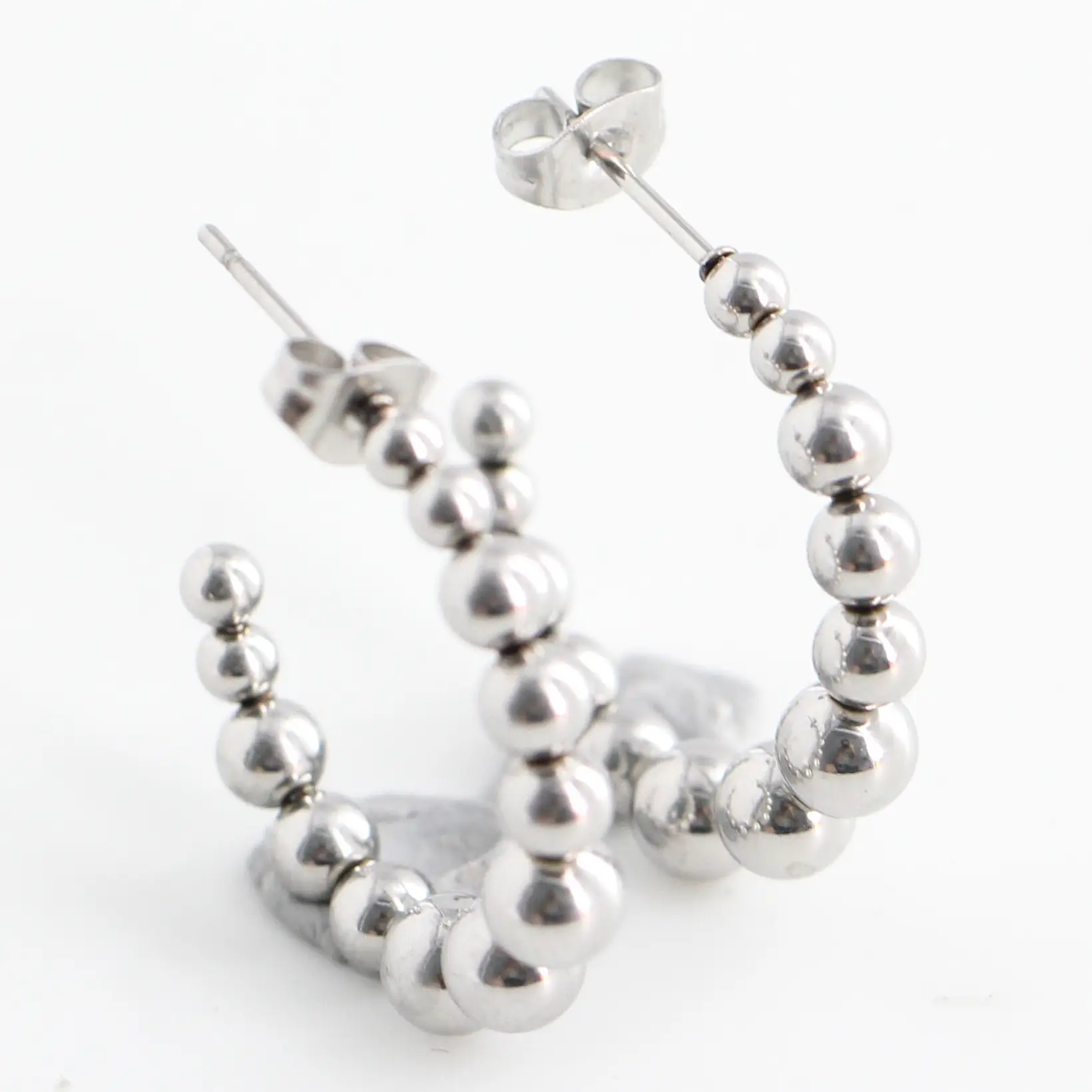 26mm Round Beads Earrings 18K Gold Stainless Steel C-Shaped — feature 5