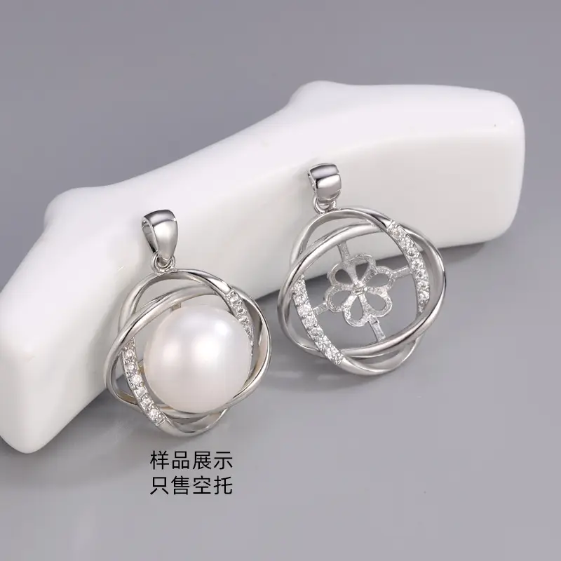 Cross-Border Gold & Silver Flower Pendant for Women - Image 4