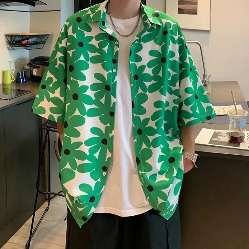 Men's Green Leaf Print Short Sleeve Shirt - Image 22