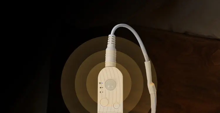 Wireless Body Sensor Light Strip with Charging Battery — feature 6