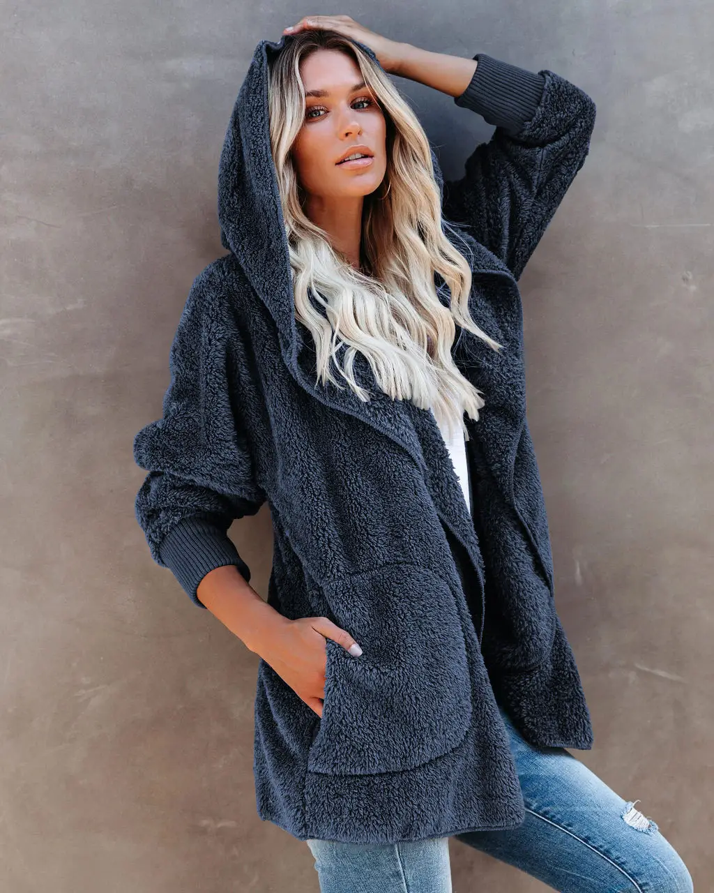 2022 Women's Long Sleeve Hooded Plush Cardigan Jacket — feature 16