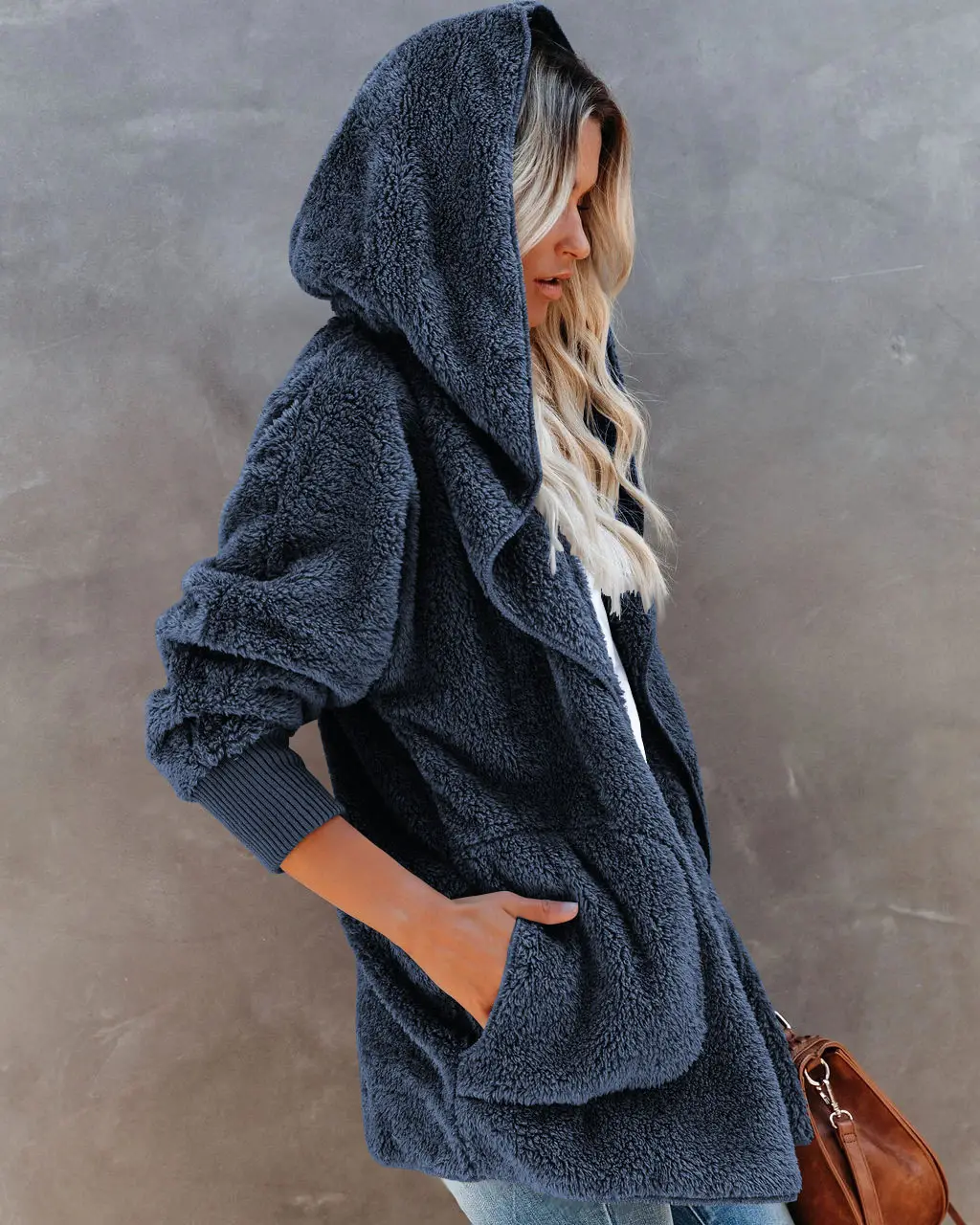 2022 Women's Long Sleeve Hooded Plush Cardigan Jacket — feature 17