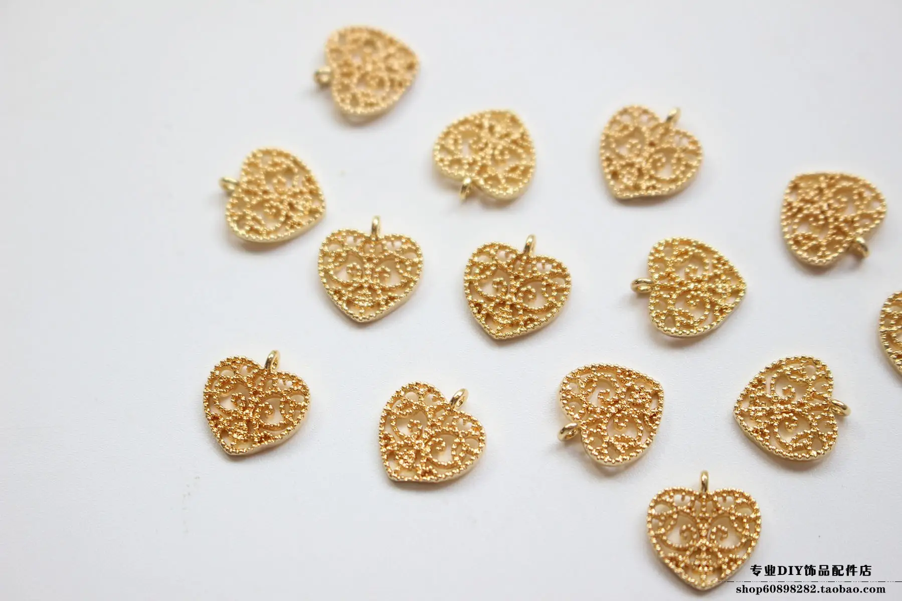 Golden Apple Design Winding Earrings Bracelet Set — feature 12