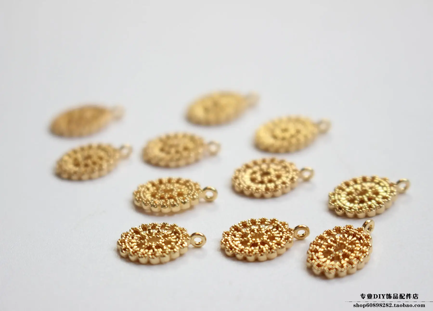 Golden Apple Design Winding Earrings Bracelet Set — feature 16