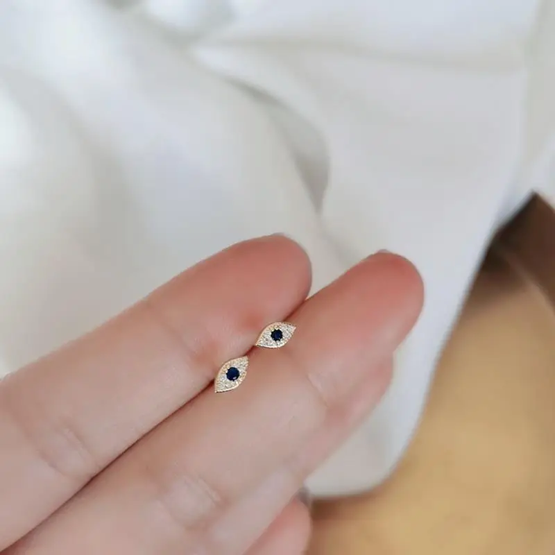 Korean Dongdaemun Devil's Eyes Earrings 925 Sterling Silver — feature 12