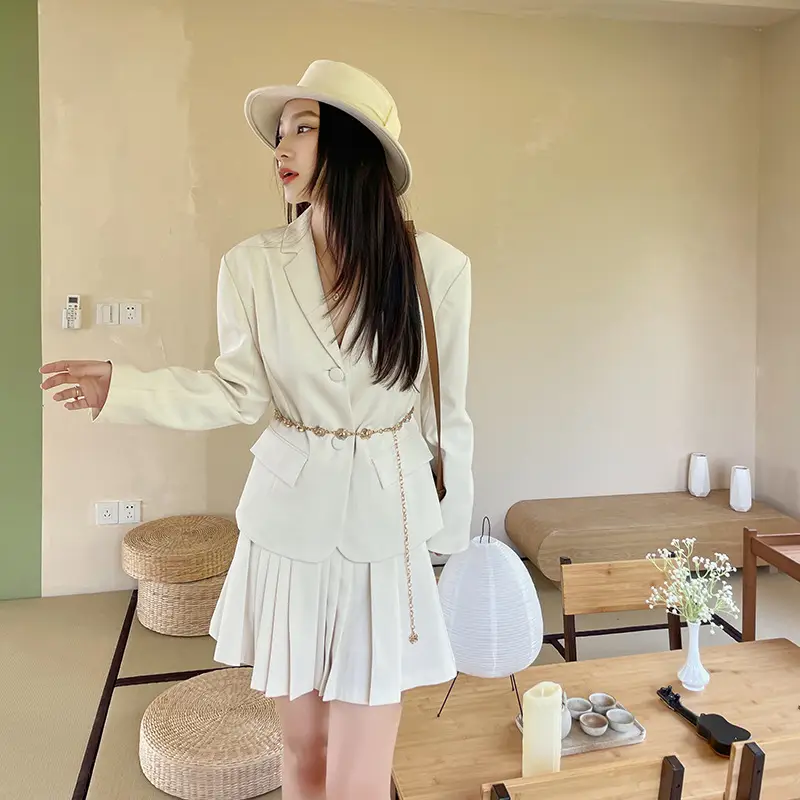 2025 Korean Style White Crystal Suit Jacket for Women - Image 4