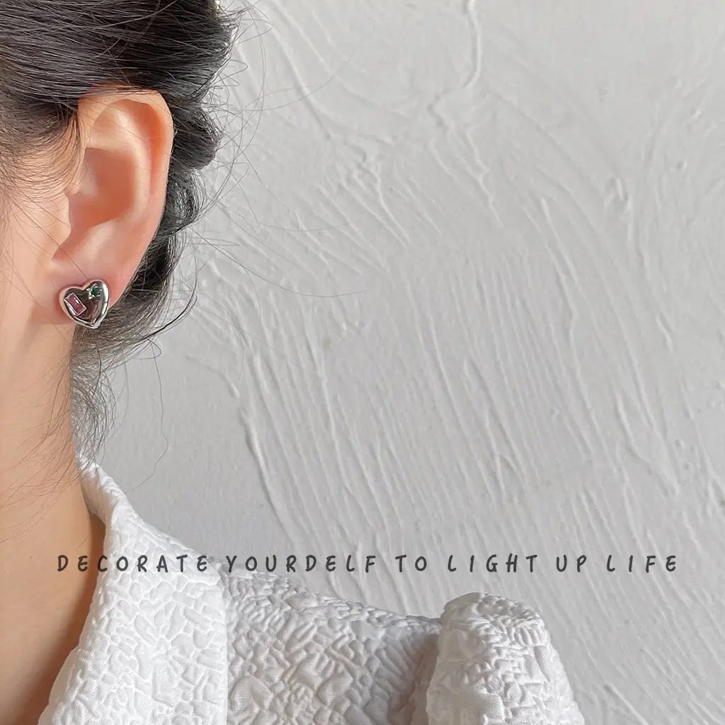 Heart Shaped Zircon Earrings Silver Yiwu - Image 3