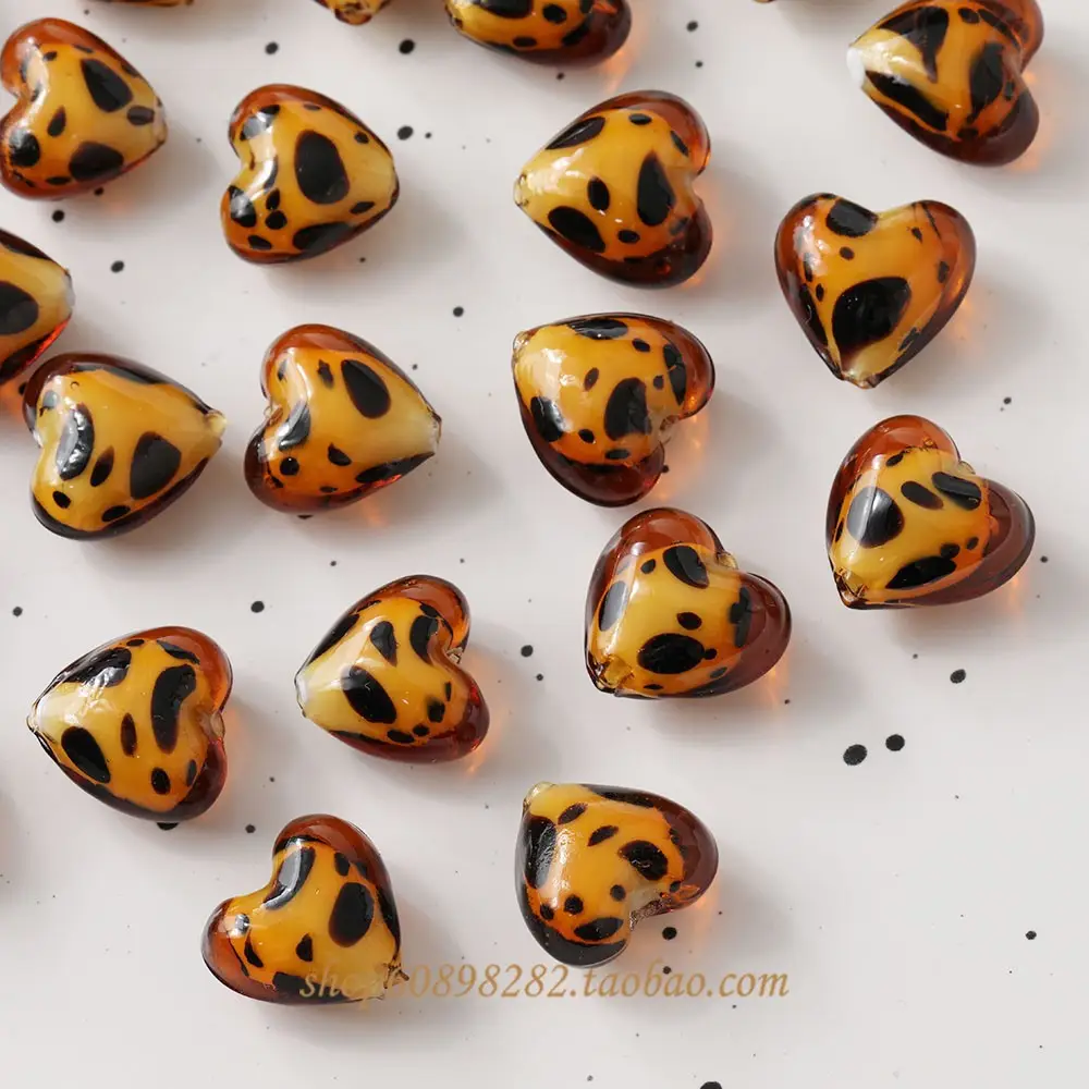 Handmade Glass Heart-Shaped Cow Pattern Beads for Jewelry — feature 11
