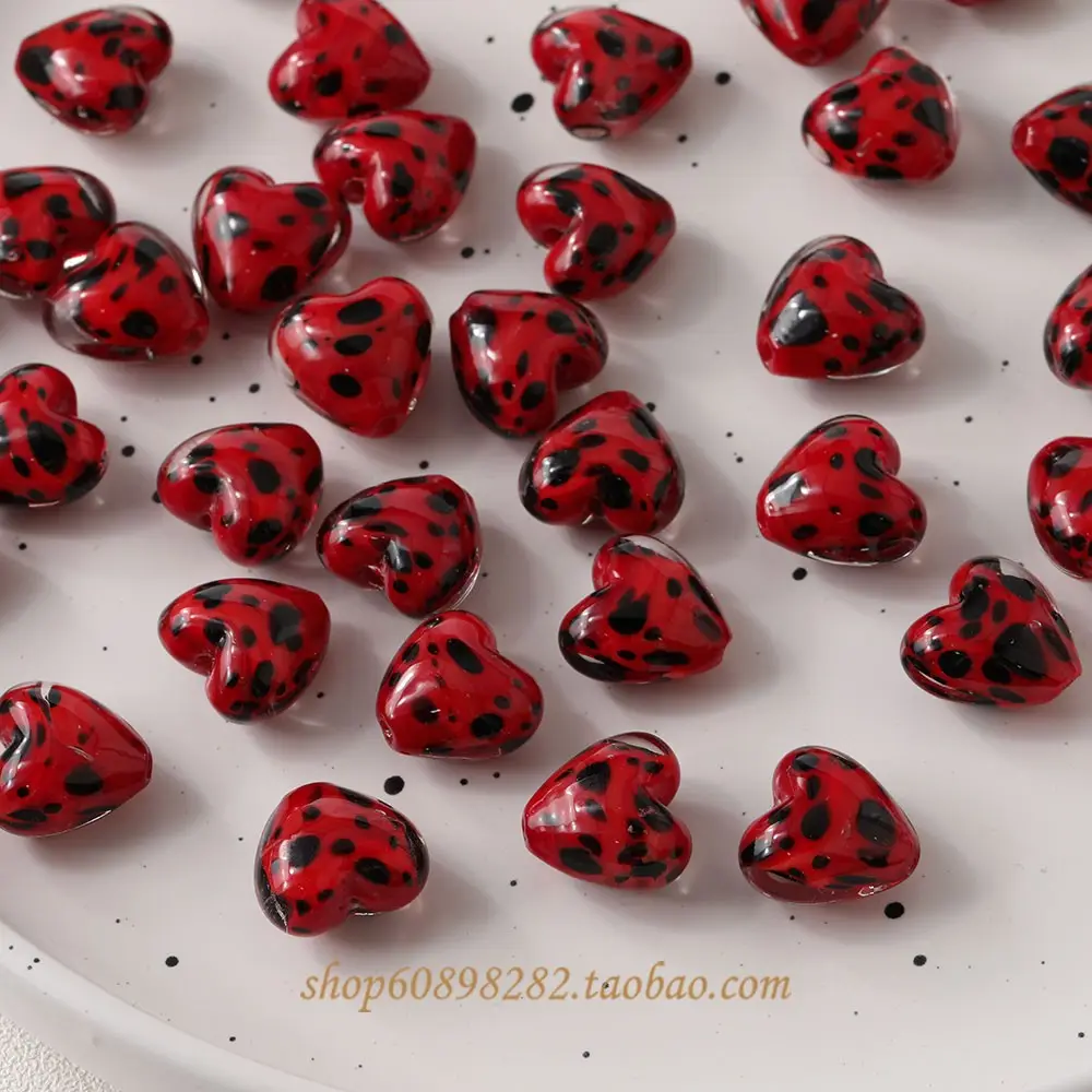 Handmade Glass Heart-Shaped Cow Pattern Beads for Jewelry — feature 7