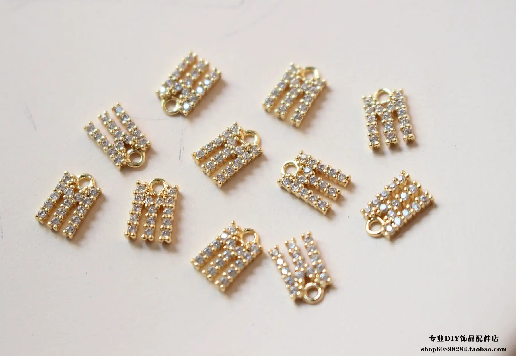Copper Plated 18K Gold Zircon Earrings Bracelet Set — feature 30