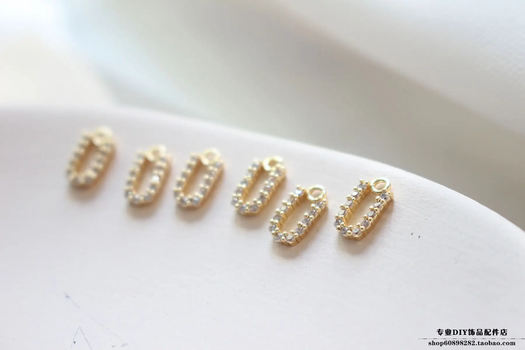 Copper Plated 18K Gold Zircon Earrings Bracelet Set — feature 45