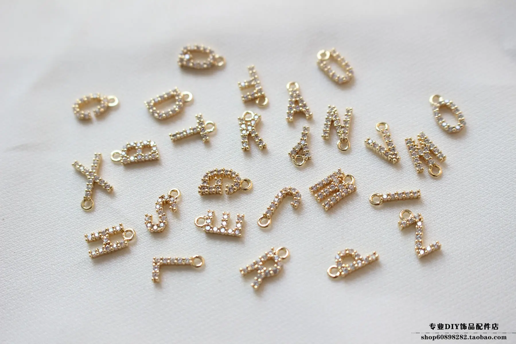 Copper Plated 18K Gold Zircon Earrings Bracelet Set — feature 7