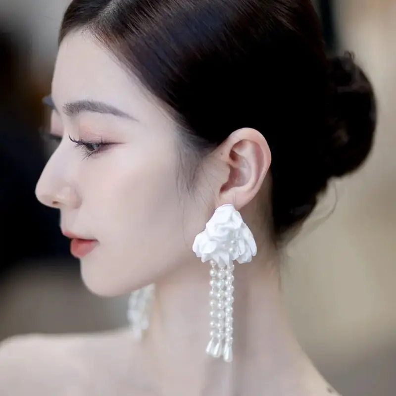 Fairy Style Pearl Tassel Earrings for Women — feature 2