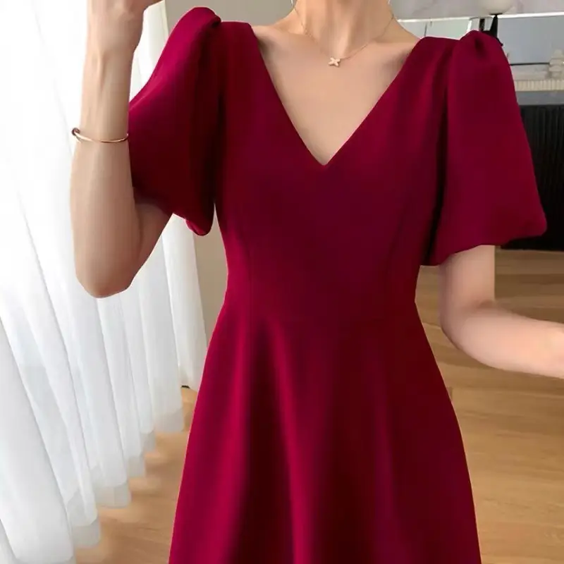 Black French V-Neck Wine Red Dress for Women - Image 3