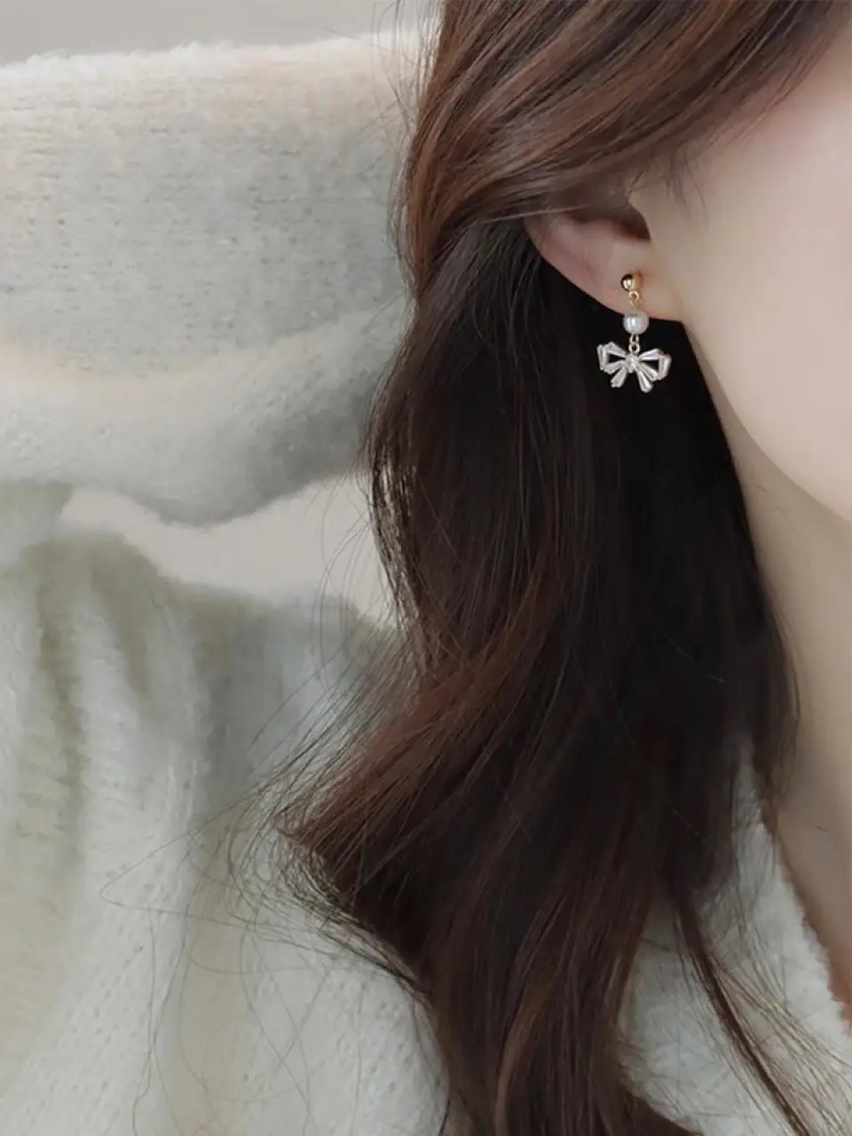 Bow Pearl Earrings Korean Style Elegant Ear Clip — feature 7