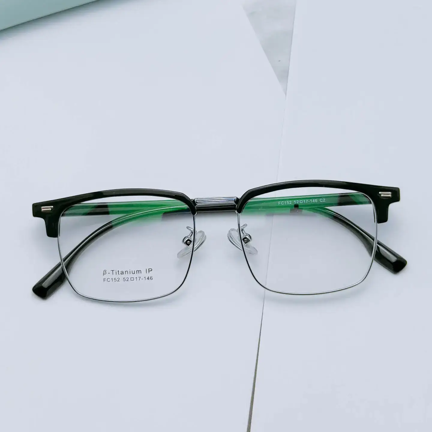 Men's Square Transparent Eyebrow Glasses Wholesale
