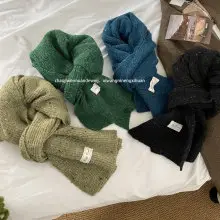 2022 New Warm Knitted Shawl Scarf Dual Use Unisex — feature 3