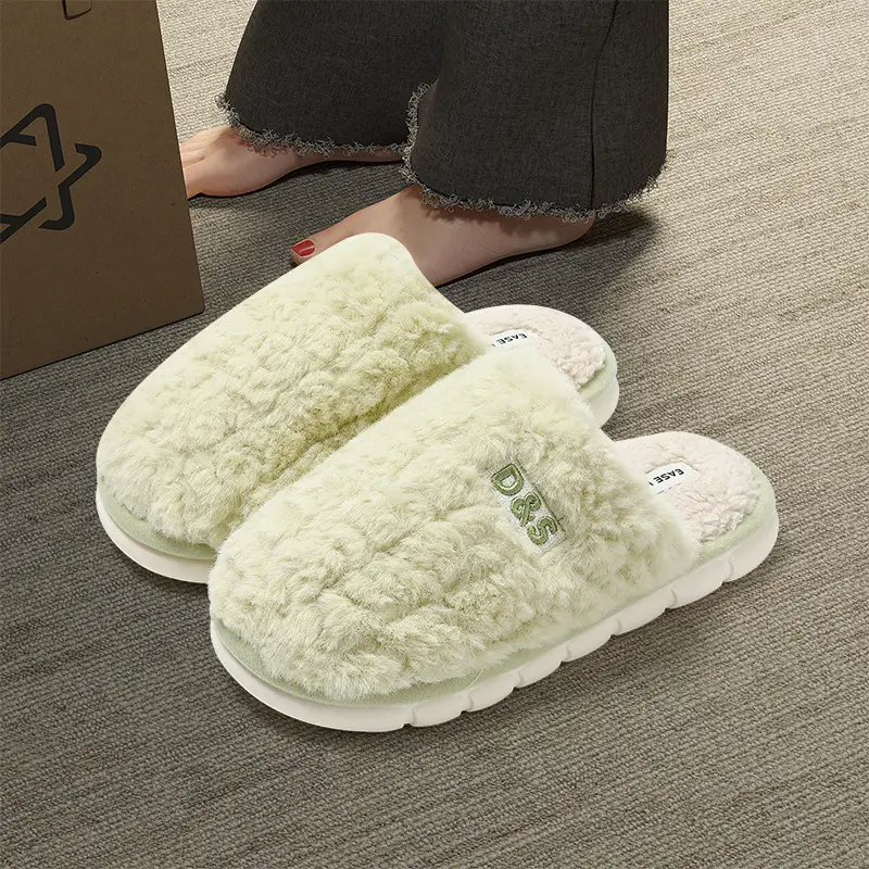 Cotton slippers winter men's home couples indoor home warm plush men's fluffy slippers wholesale winter women