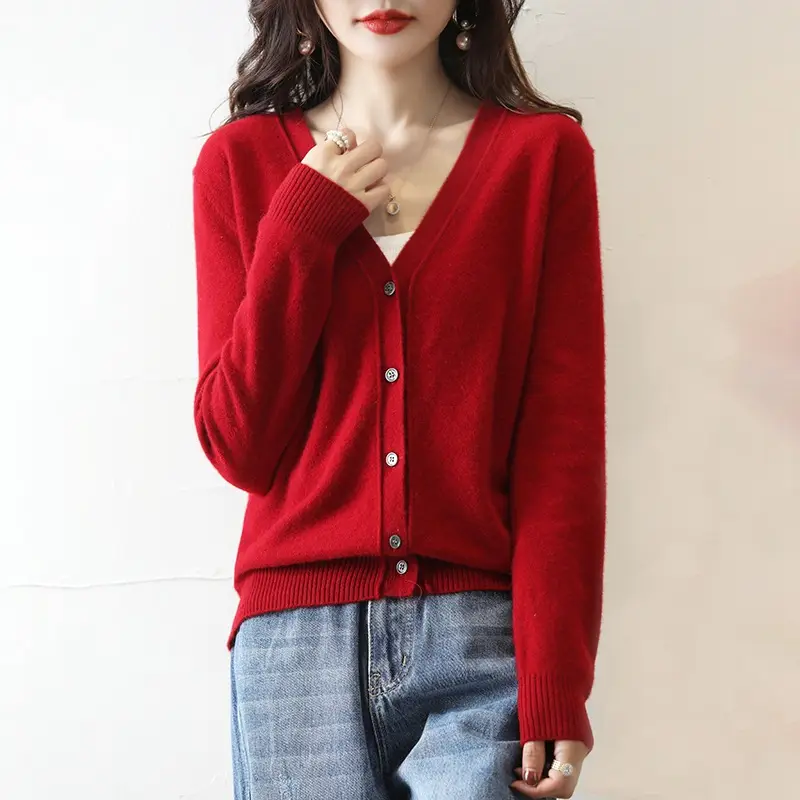 Green Knitted V-Neck Cardigan for Women - Image 17