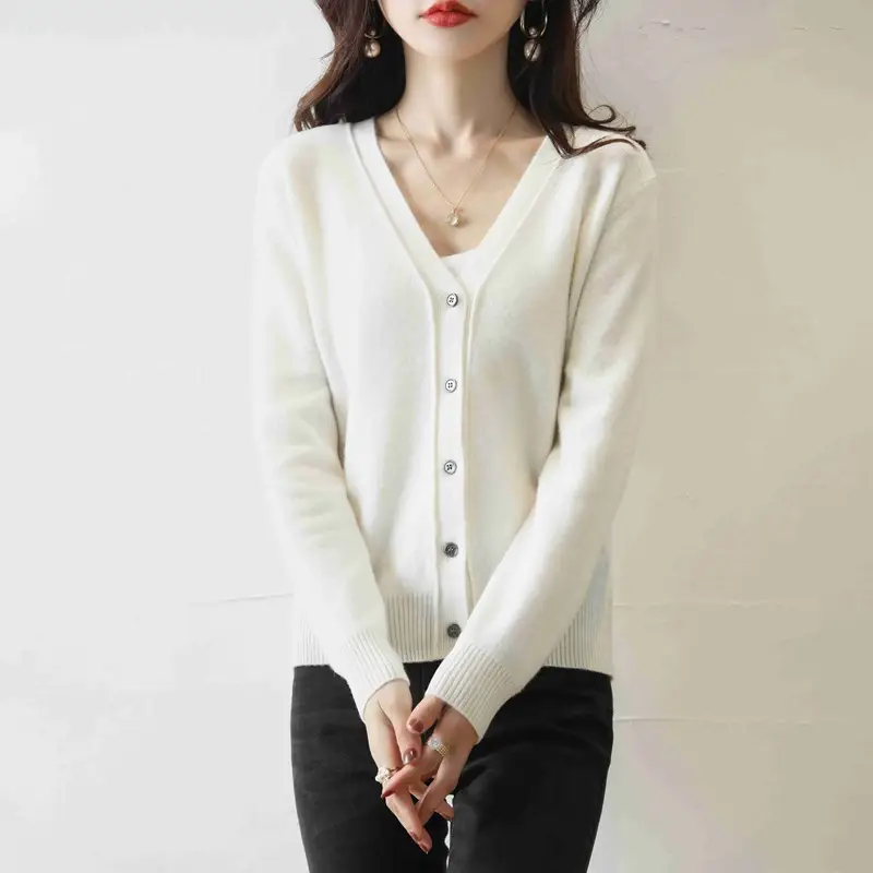 Green Knitted V-Neck Cardigan for Women - Image 5