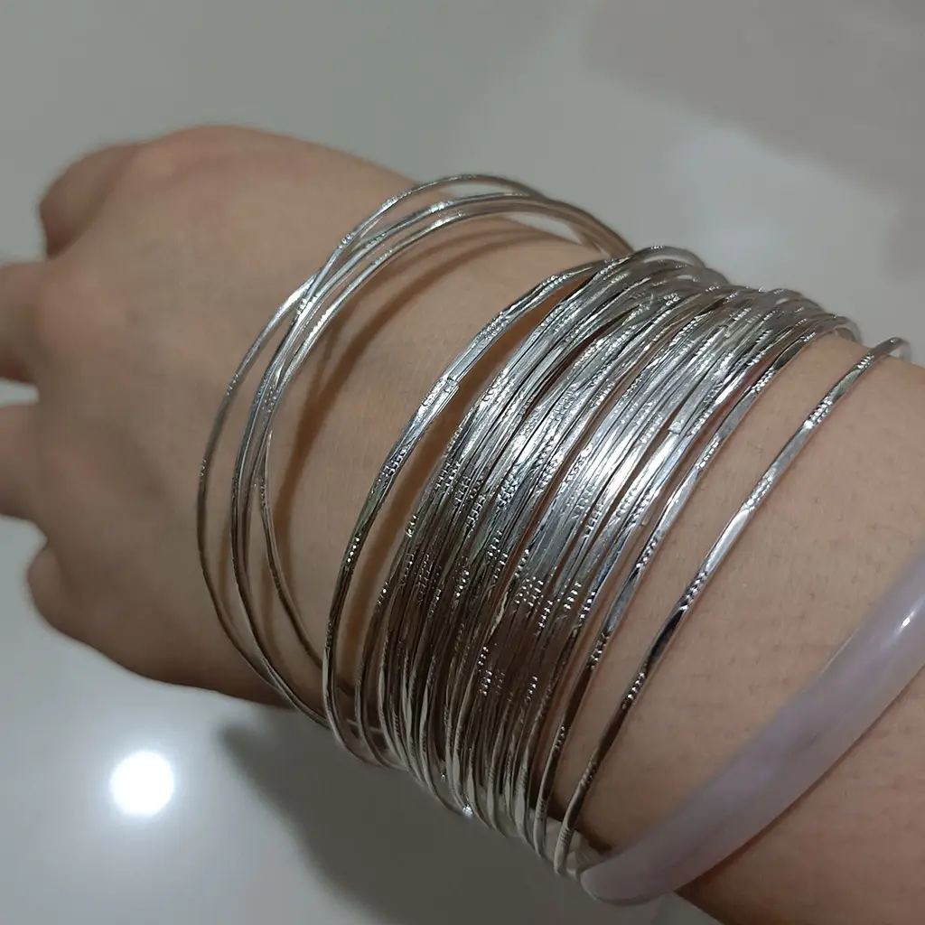 Silver Matte Carved Hand Ring Bracelet for Women - Image 3