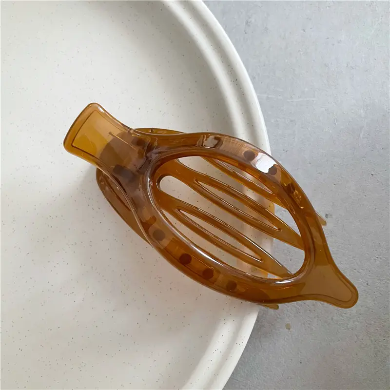Transparent Jelly Acrylic Hairpin Clip for Women - Image 4
