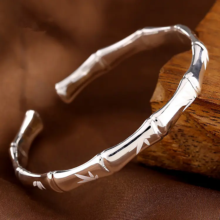 High-Rise Bamboo Frosted Bracelet for Women