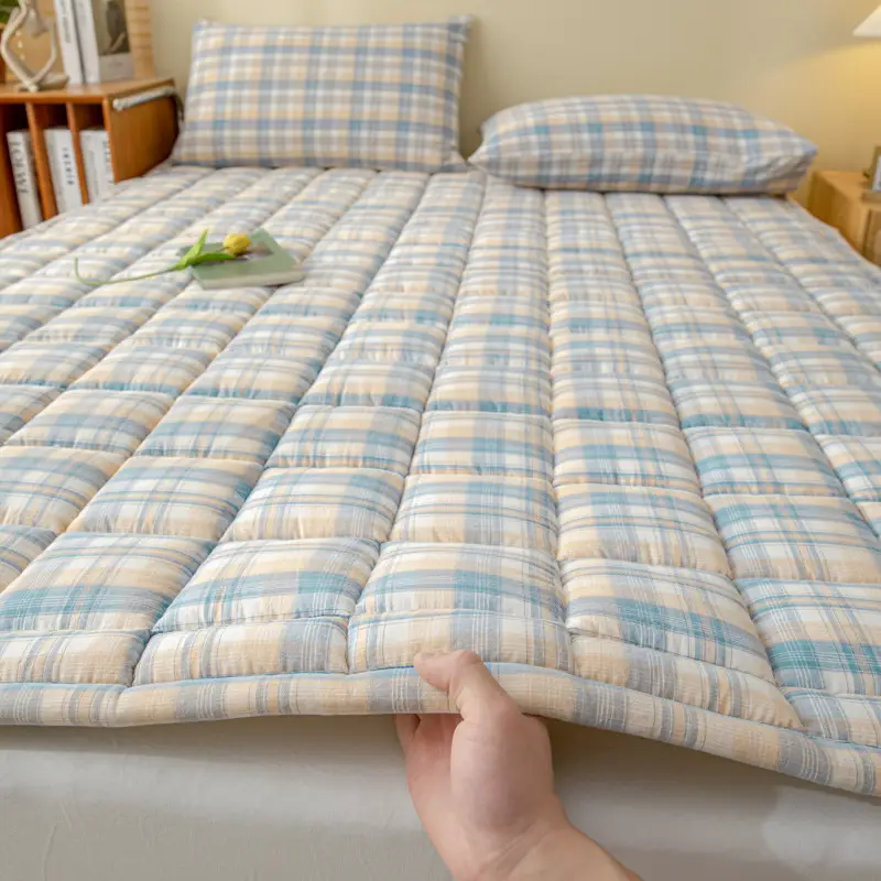 Cotton Quilted Bed Pad for Students & Home Use - Image 10