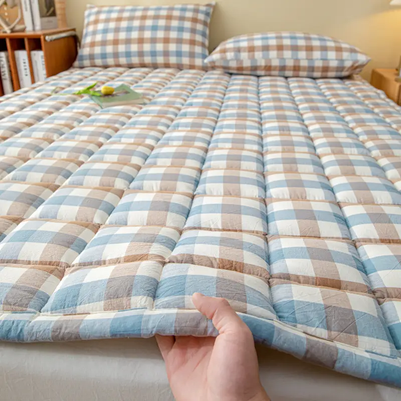 Cotton Quilted Bed Pad for Students & Home Use - Image 5