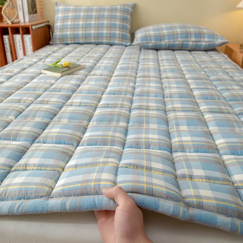 Cotton Quilted Bed Pad for Students & Home Use - Image 6