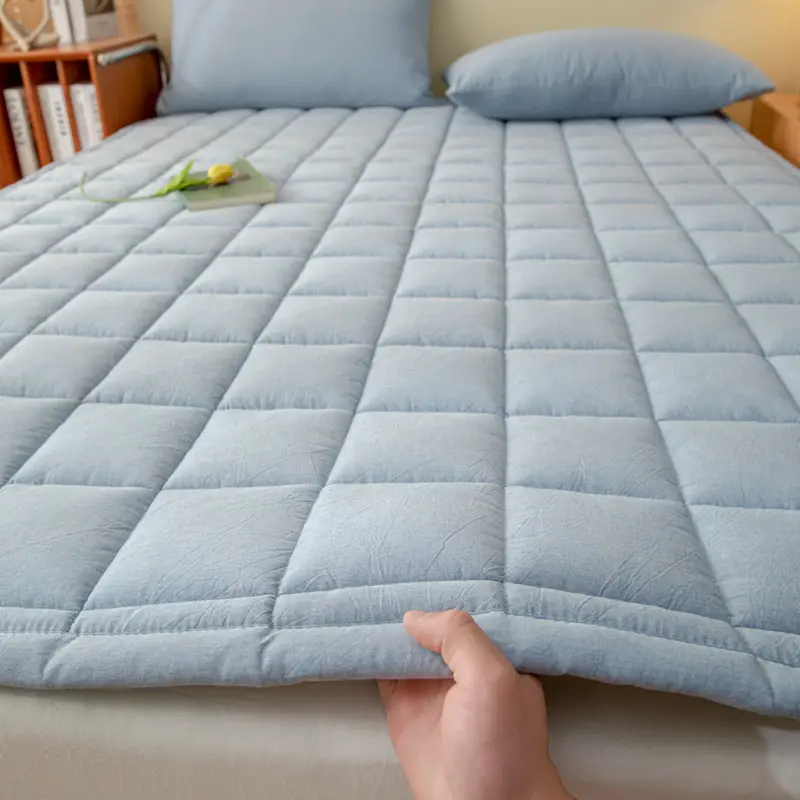 Cotton Quilted Bed Pad for Students & Home Use - Image 8