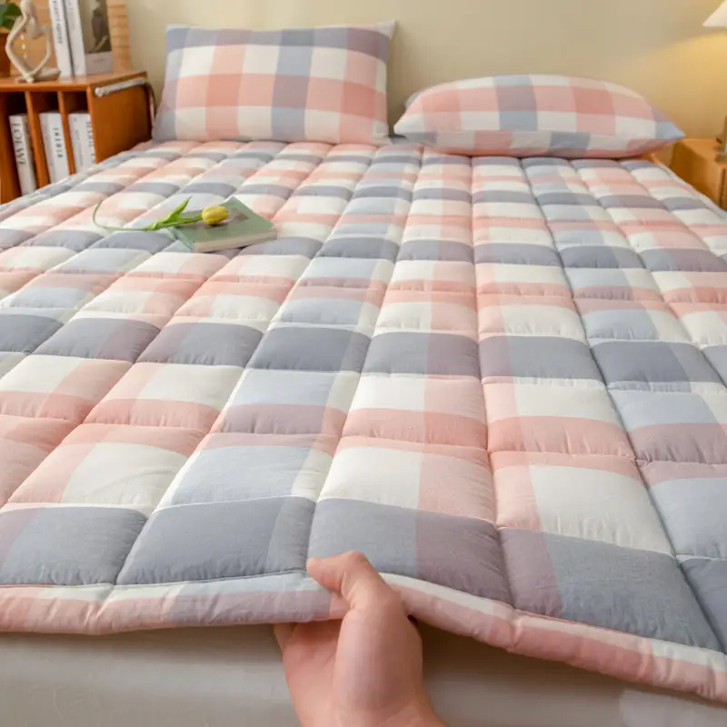 Cotton Quilted Bed Pad for Students & Home Use - Image 9