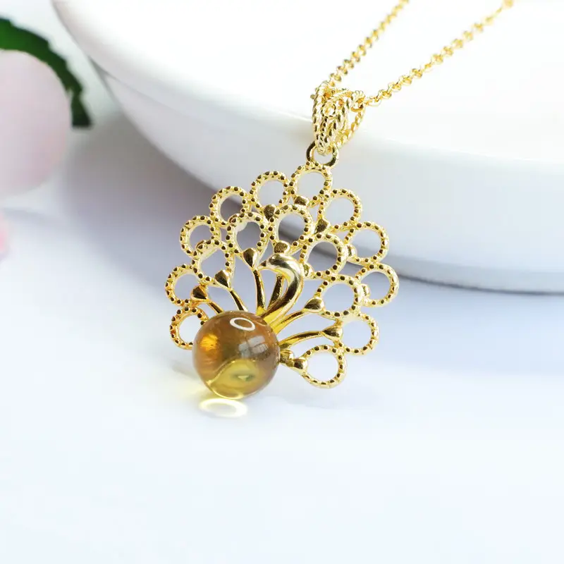 Guan Yu S925 Silver Inlaid Natural Gold Amber Pendant Necklace — feature 6