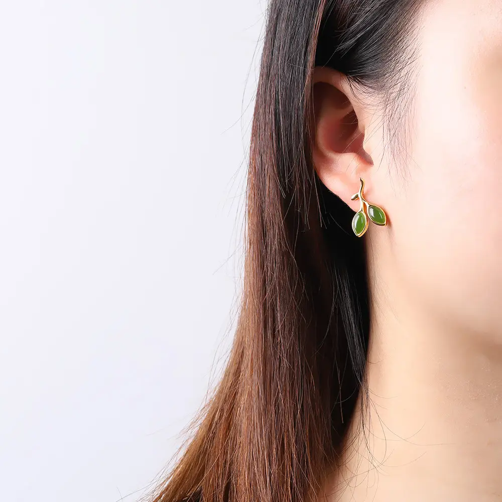 925 Silver Leaf Green Chalcedony Stud Earrings - Image 5