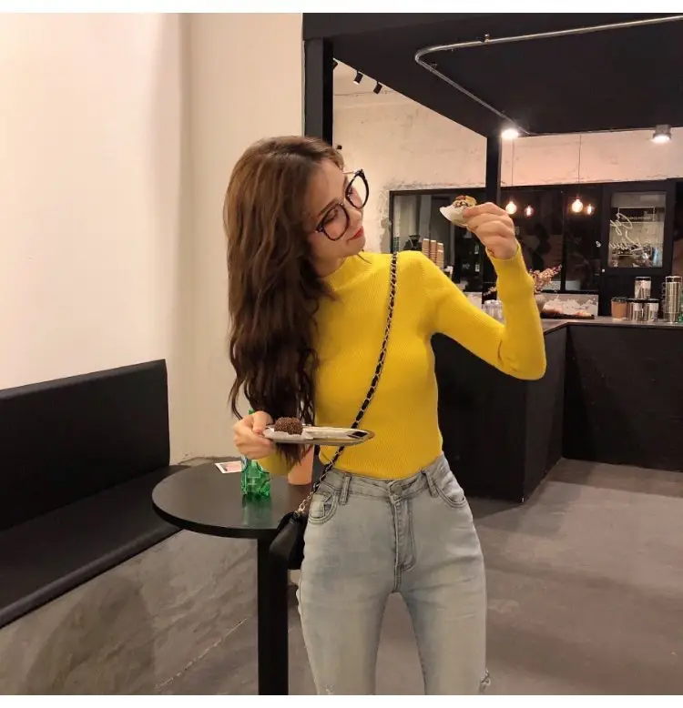 2022 Long-sleeve Black Half-Turtleneck Sweater for Women — feature 33
