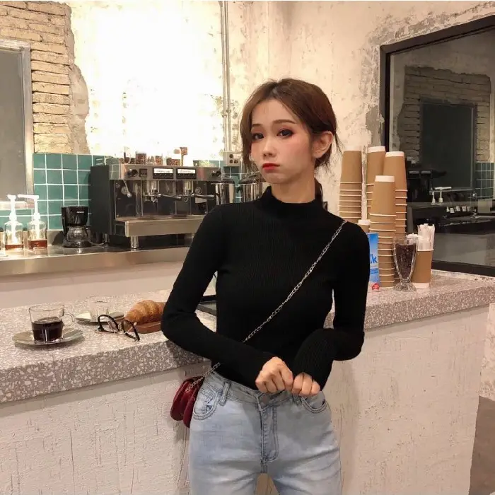 2022 Long-sleeve Black Half-Turtleneck Sweater for Women - Image 2